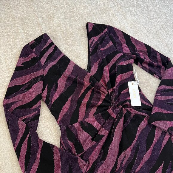 NWT Siena Metallic Stripe Cocktail Long Sleeve Dress 12 - Picture 3 of 14